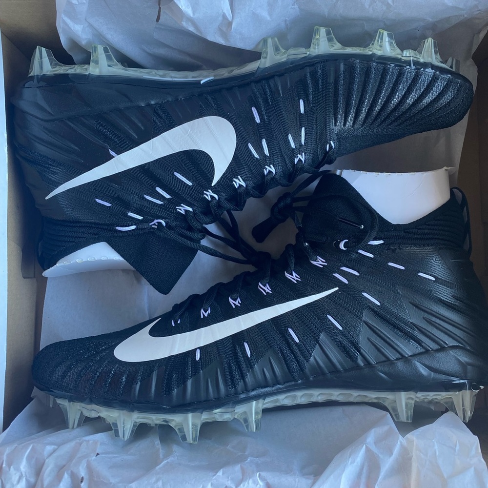 Nike Alpha Menace Elite TD P Football Cleats